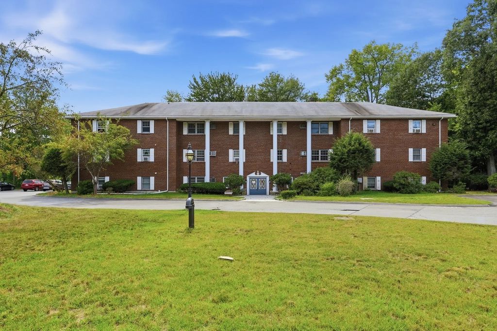 48 Great Rd #18, Acton