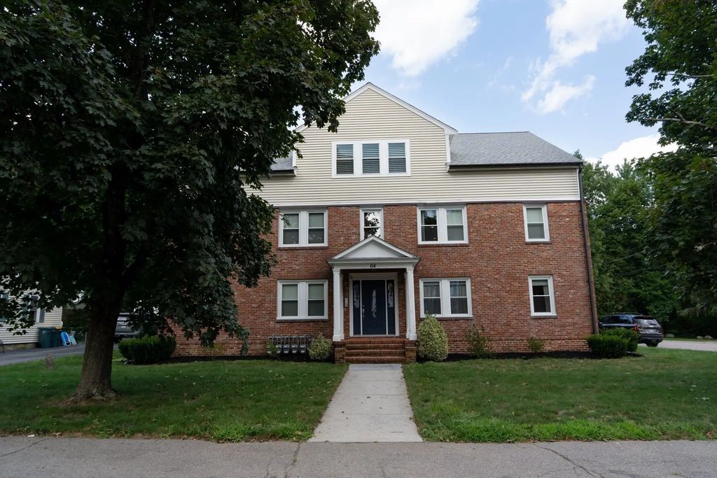 64 Wales St #2, Abington