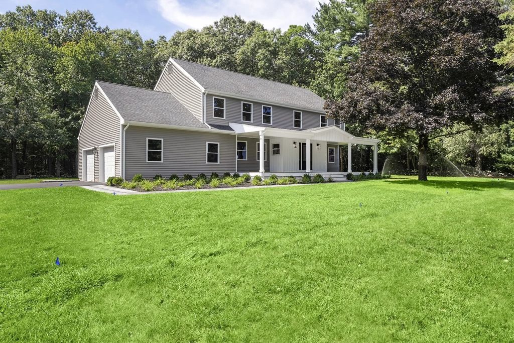 14 Cider Mill Rd, Medway
