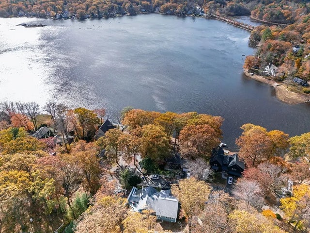 27 Downey St, Hopkinton