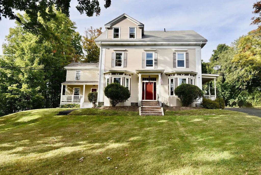 42 Preston St #4, Danvers