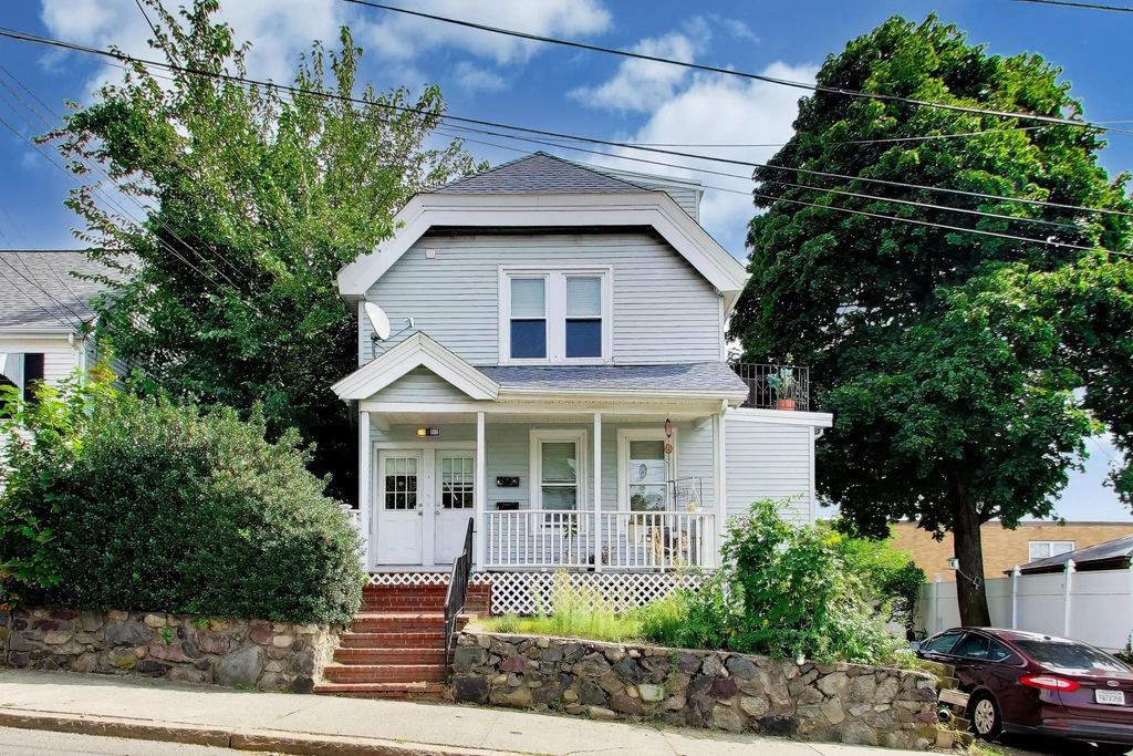 9 Irving, Everett