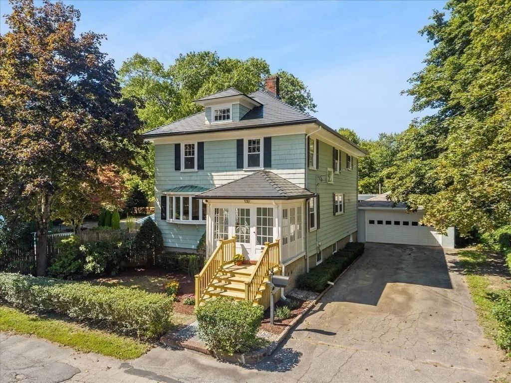 90 Silver St, Randolph