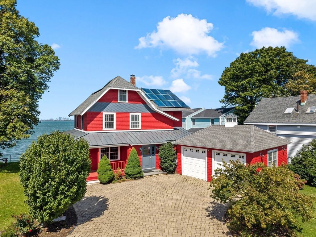 20 Bay View Ave, Quincy