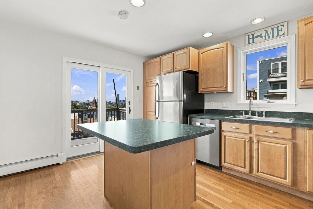 67 Old Harbor Street #3, Boston