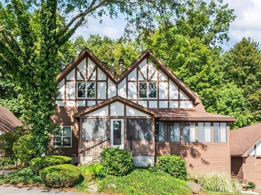 76 Bancroft St. #c3, Auburn