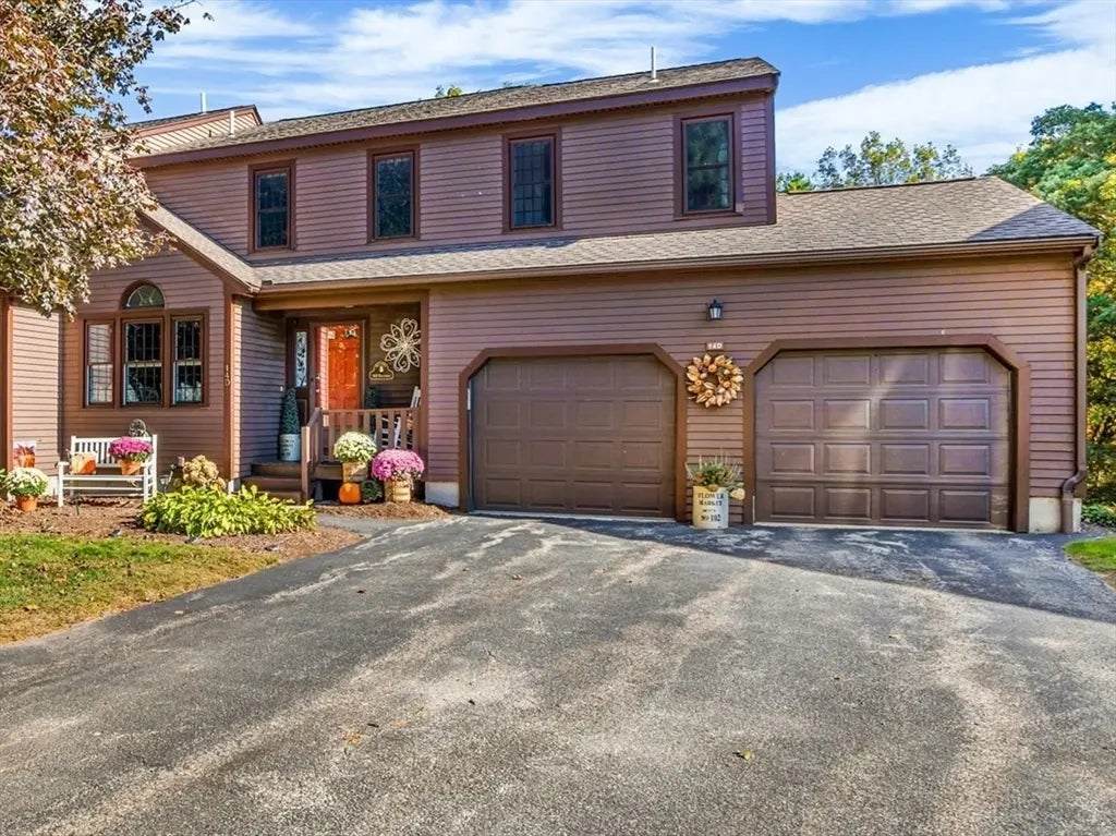 14 Hawthorne Village #d, Franklin