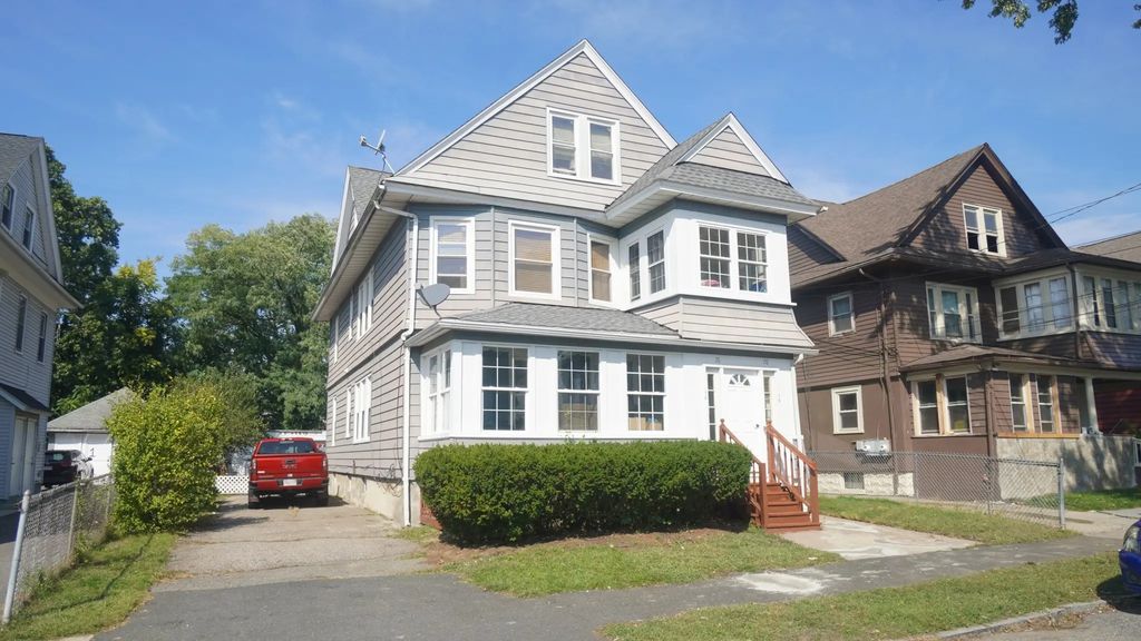 76-78 Silver St, Springfield