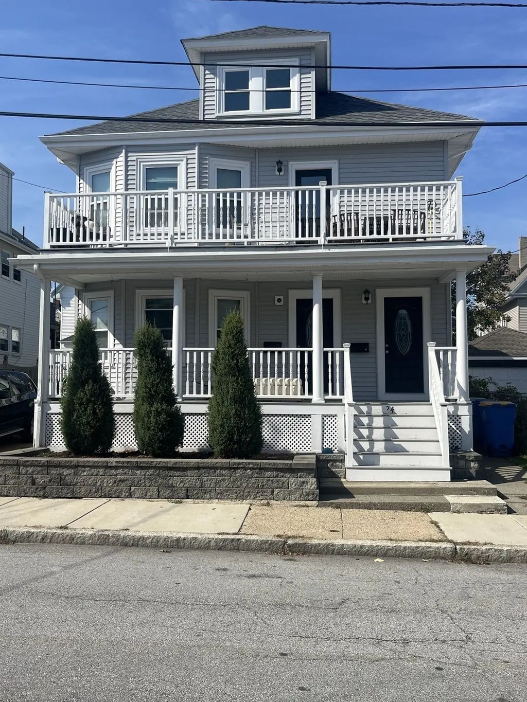 24 Paine St #2, Winthrop