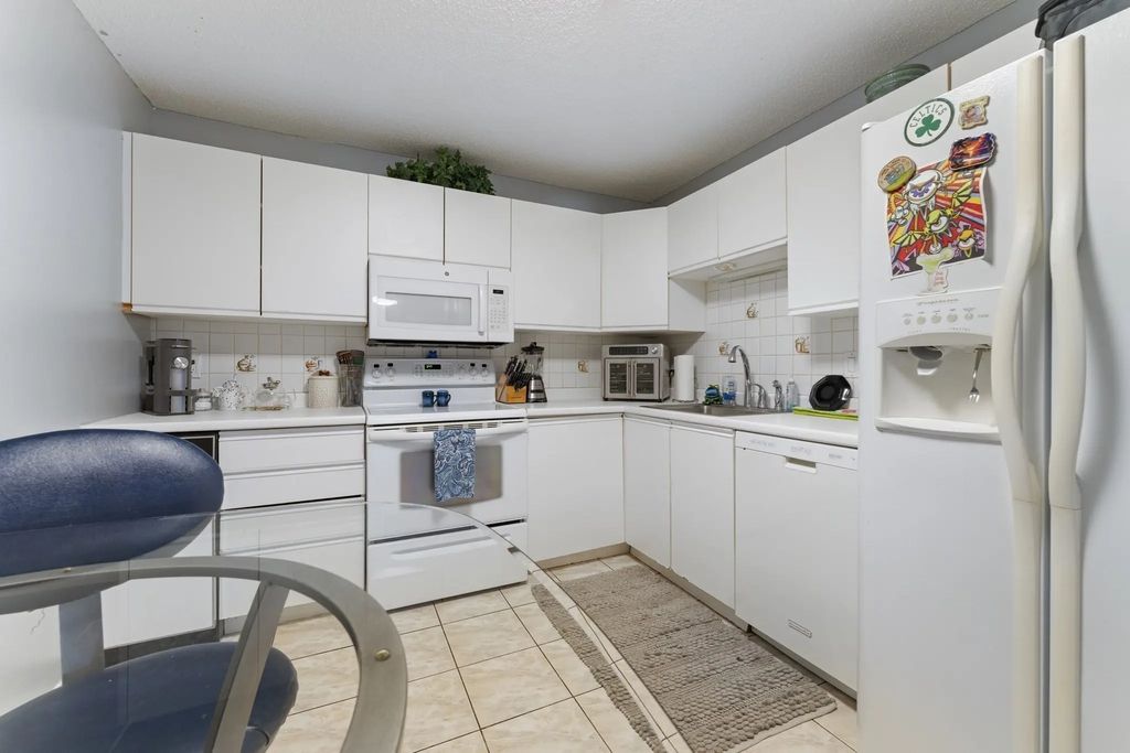3920 Mystic Valley Pkwy #514, Medford