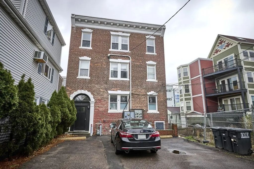 6 Bedford Street #3f, Somerville