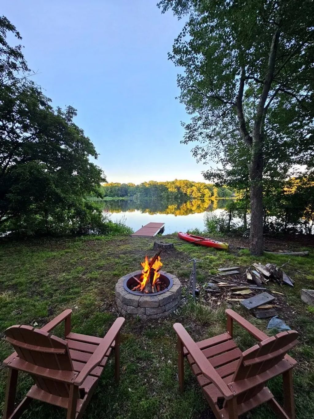 35 Willowwood Ave, Stoughton