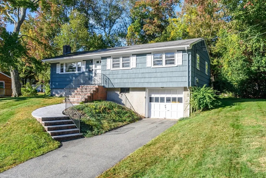 124 Juniper Drive, Norwood