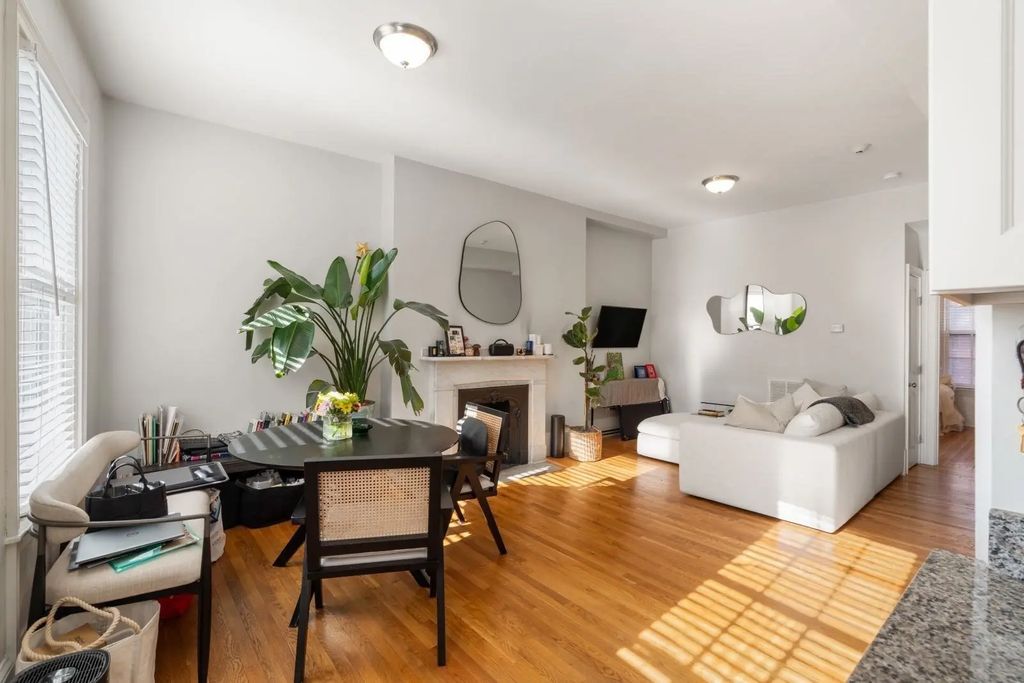 62 W Cedar St #3c, Boston