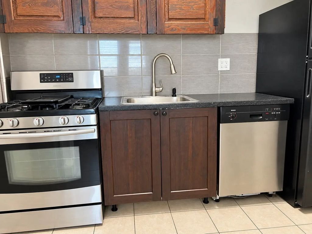 48 S Prospect St #1, Haverhill