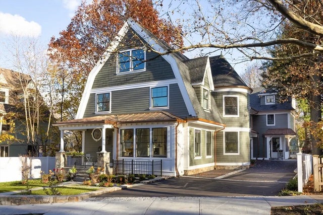 85 Naples Rd, Brookline