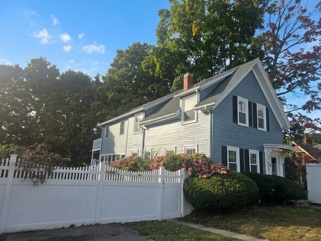 8 Washington Street, Stoneham