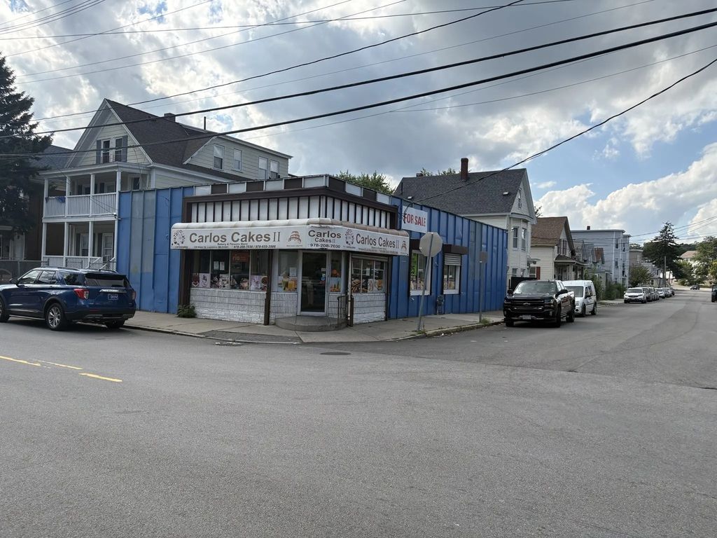 139 Water St, Lawrence