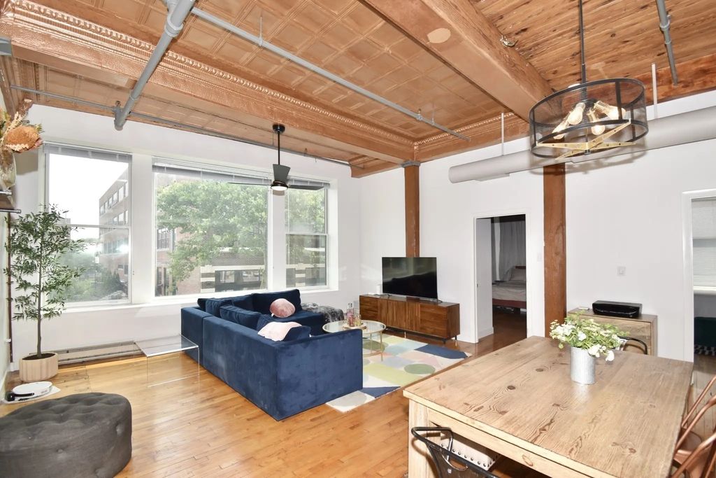 385 Worthington Street #2f, Springfield