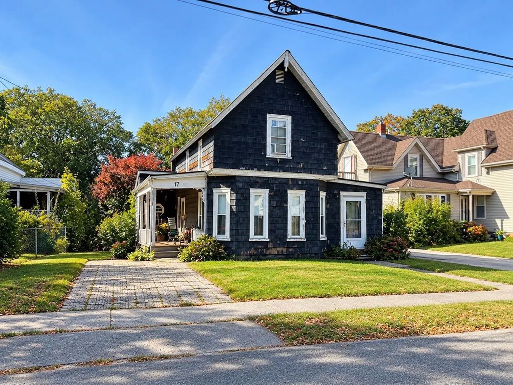17 Rock Street, Middleboro