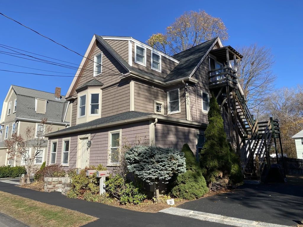 18 Highland Terrace #18, Needham