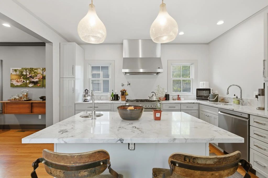 32 Tremont St #1, Cambridge
