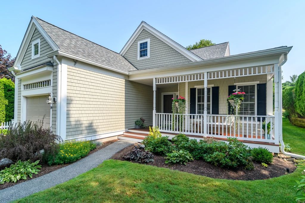 14 Sea Knoll Ct #14, Bourne