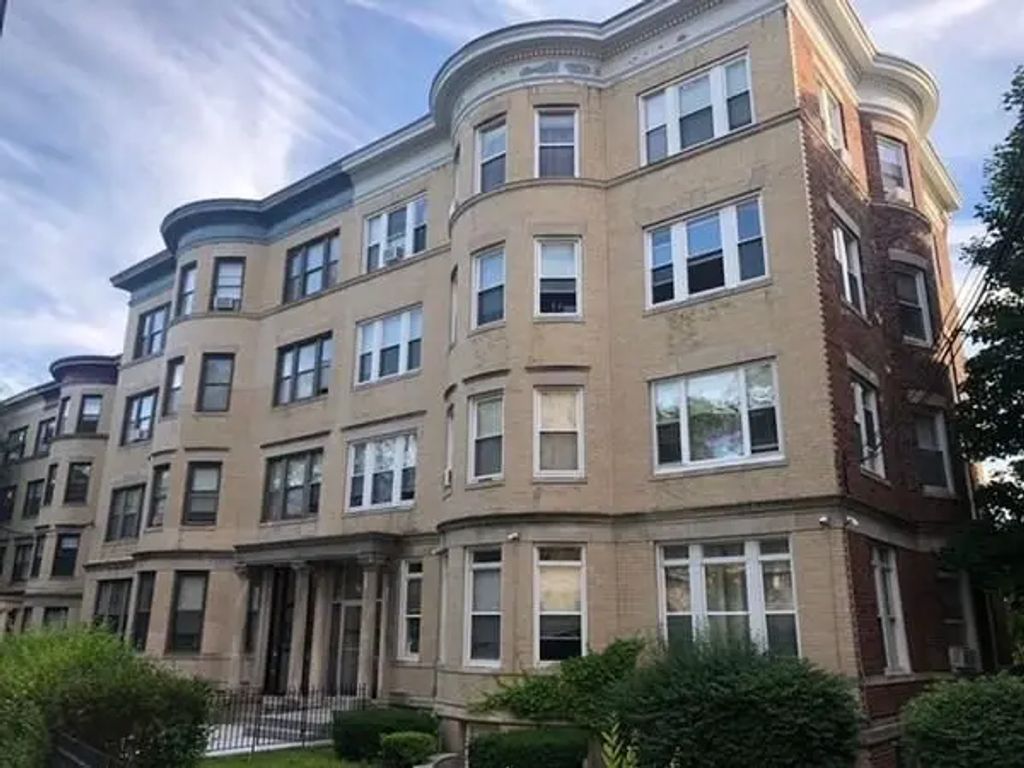 52 Cummings Rd #5, Boston