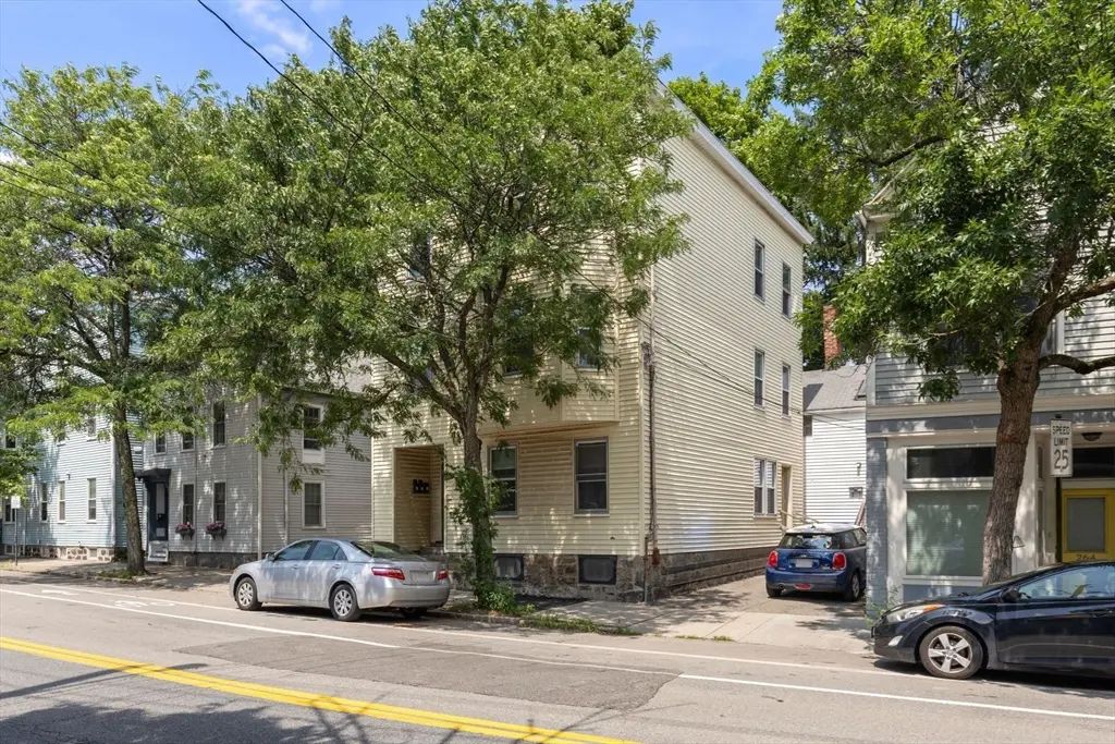 258-260 Cypress, Brookline