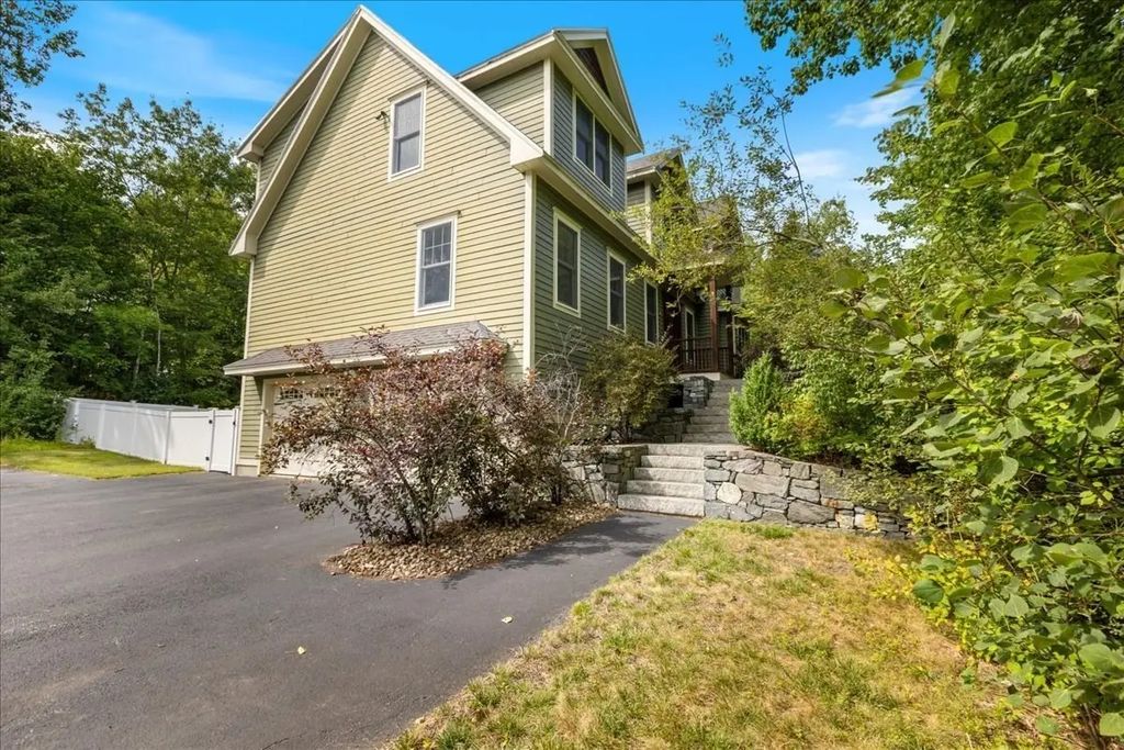 137 Garland Dr, Pelham