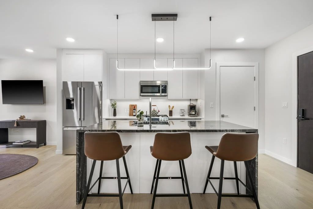 2 Maverick Square ##402, Boston