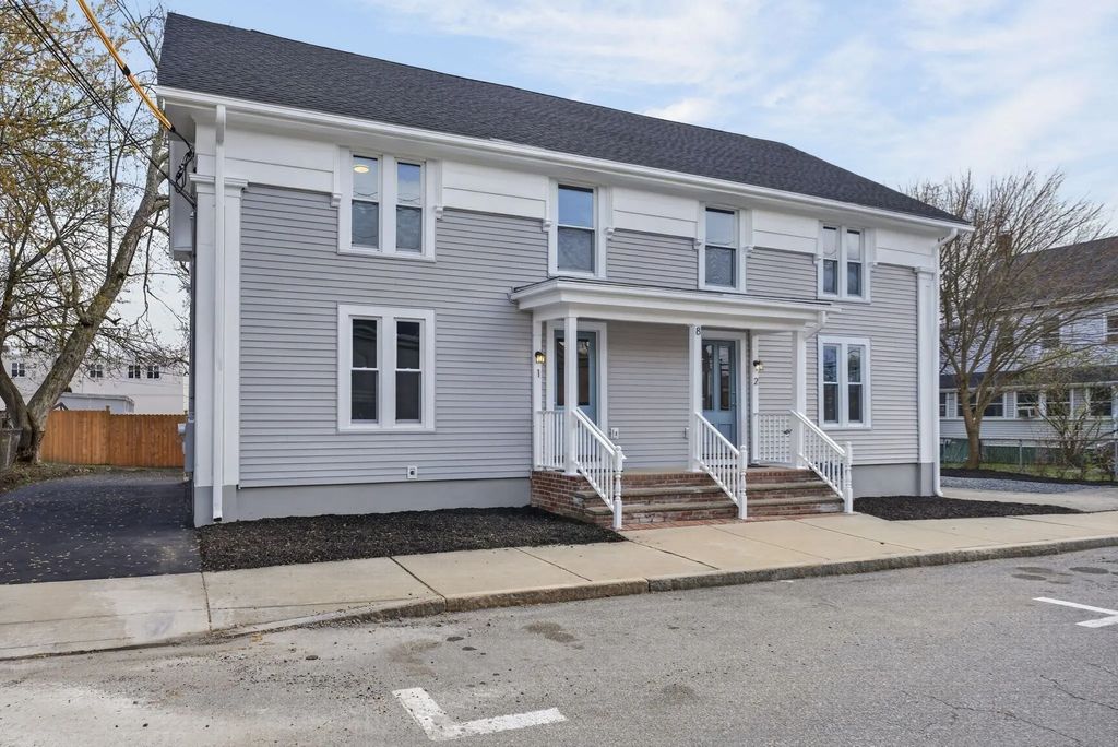 8 Hammatt St #8, Ipswich