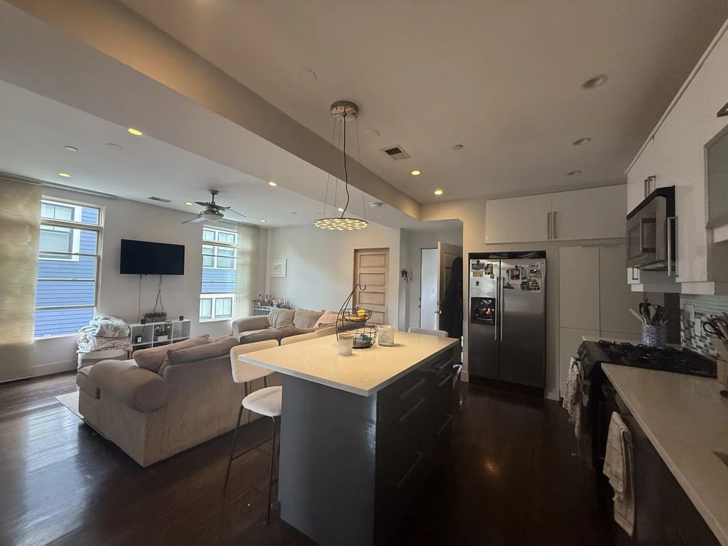 44 Saint Margaret St #3, Boston