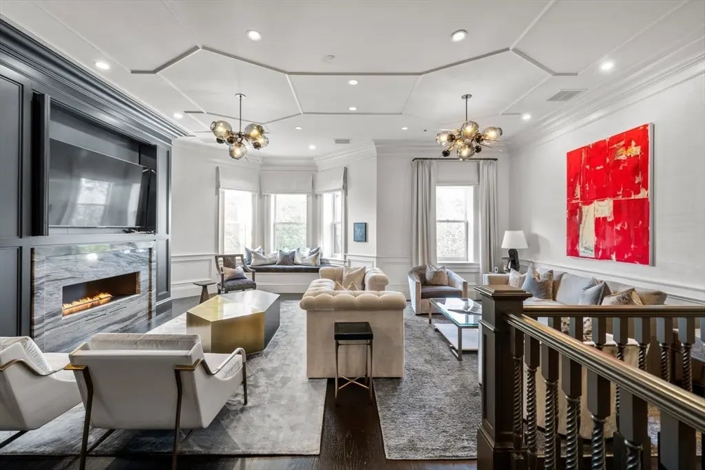 244 Marlborough Street #ph, Boston