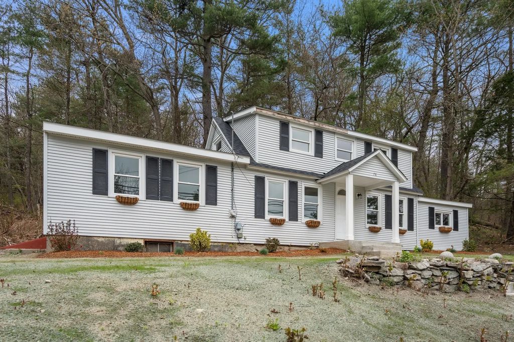 78 Pleasant St, Grafton