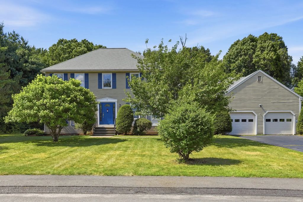 4 Oneida Place, Hudson