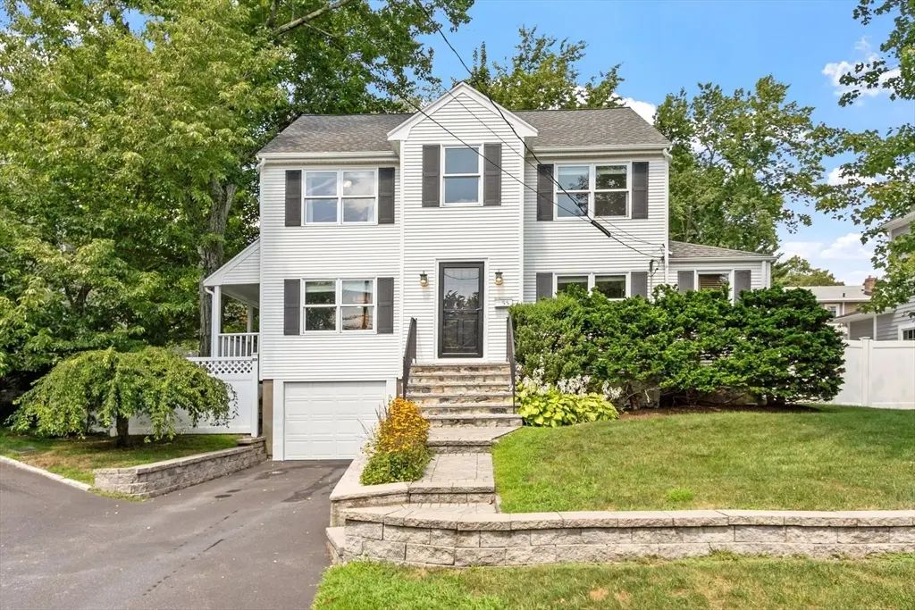 55 Fairview Street, Westwood