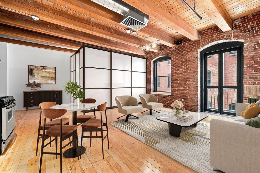 21 Wormwood St. #323, Boston