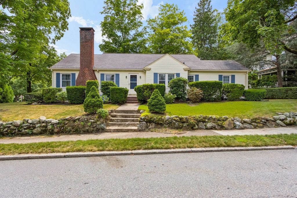 2 Hunting St., North Attleboro