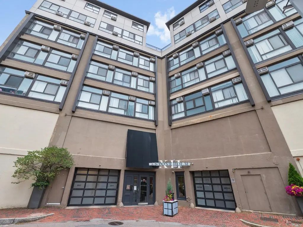 12 Stoneholm St #313, Boston