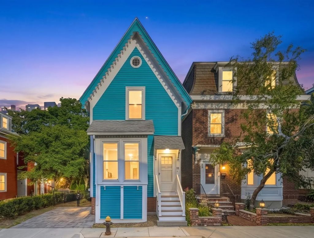 26 Spring Garden St, Boston