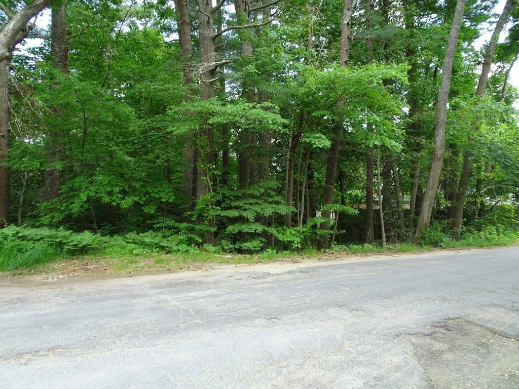 20 Thirteenth Ave, Halifax
