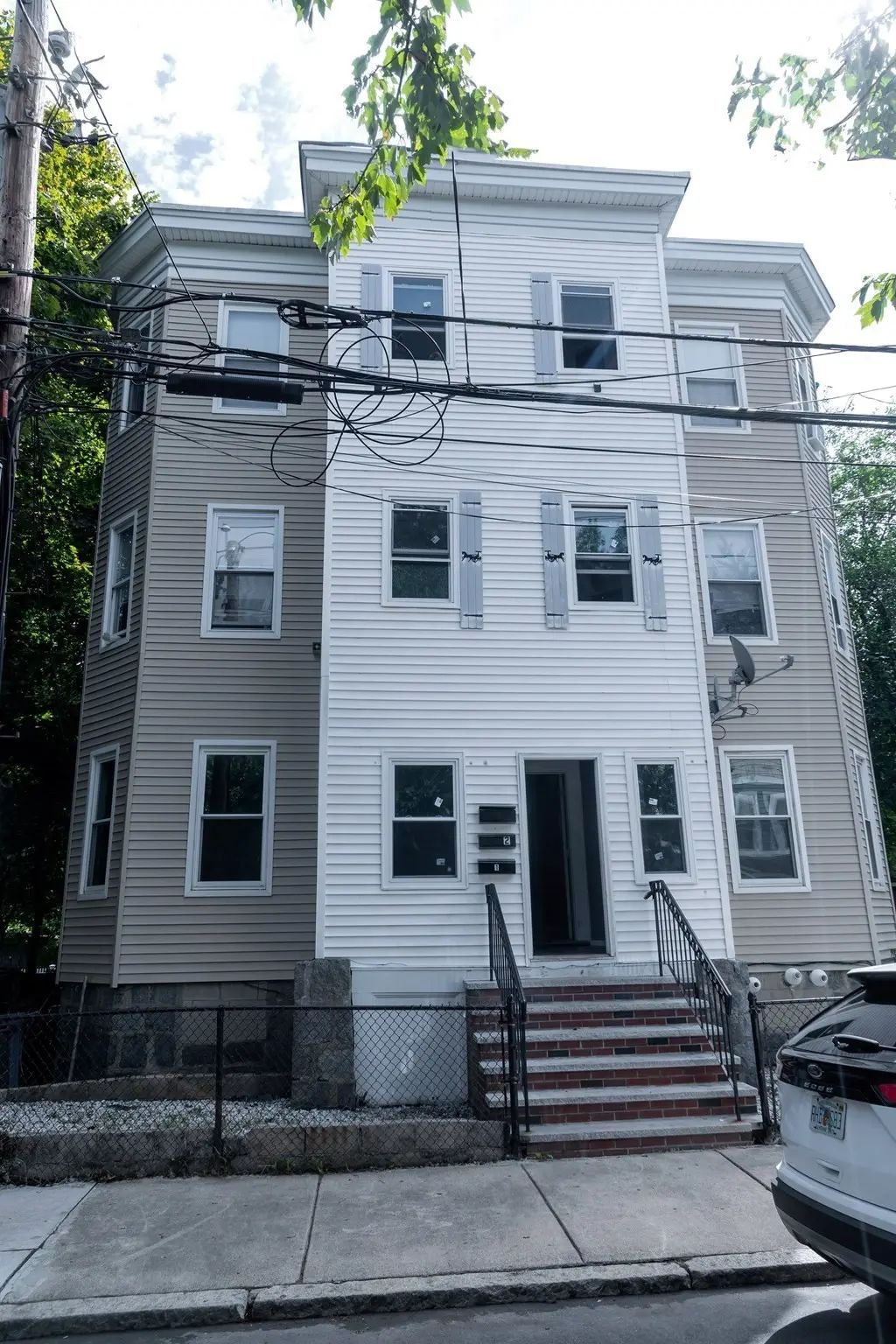 116 Lucerne #apt. 1, Boston