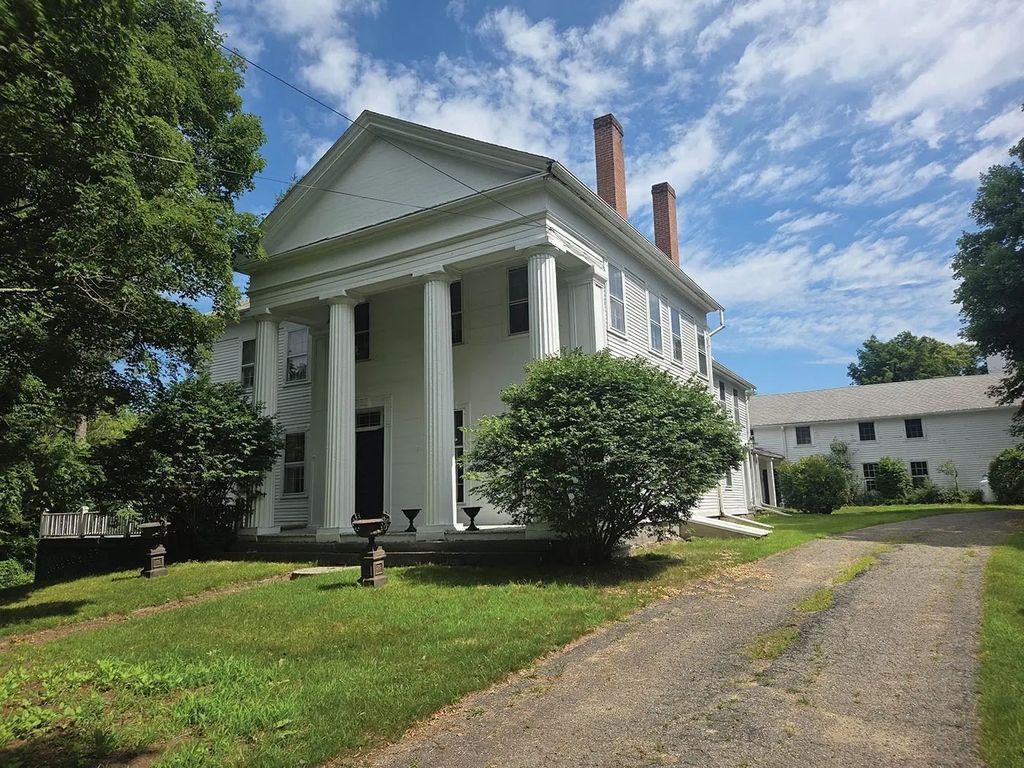 81 Barre Rd, Hardwick