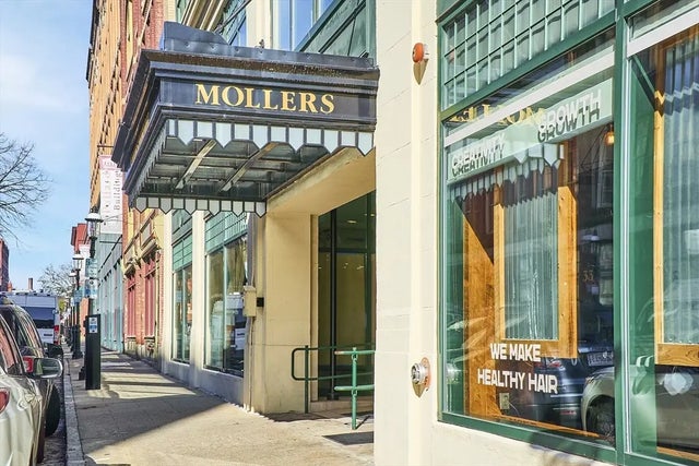 23-33 Middle St #6, Lowell