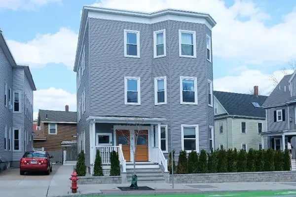 335 Beacon Sr #3, Somerville