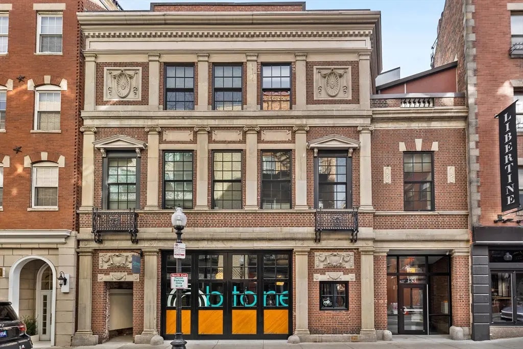 133 Salem St, Boston