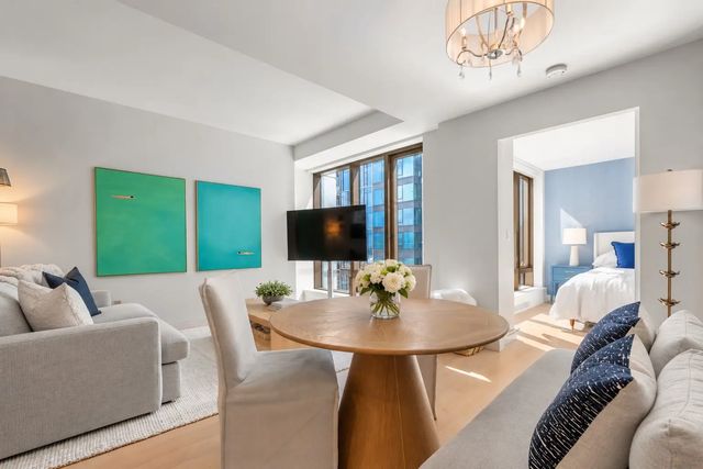 133 Seaport Boulevard #1215, Boston
