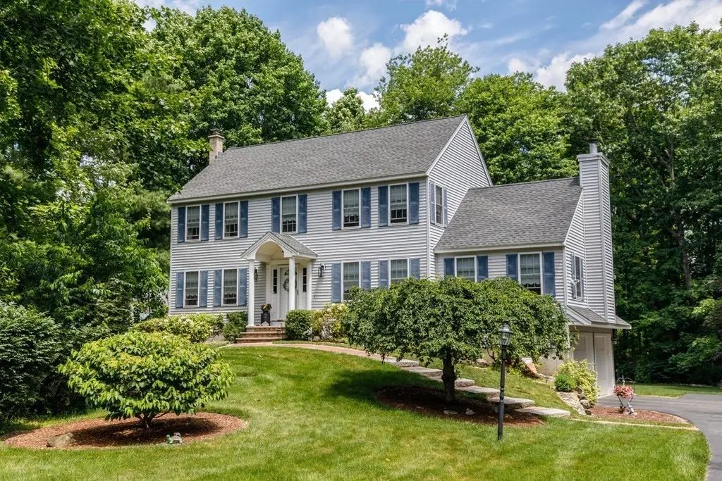 26 Cushing Lane, Lunenburg