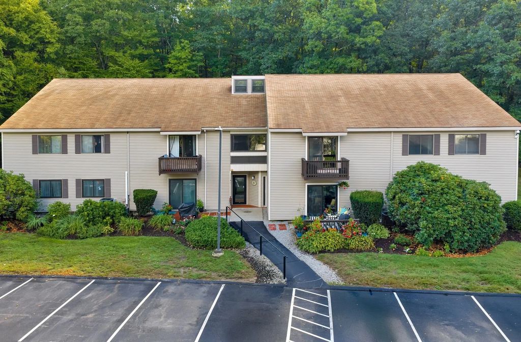 17 Thayer Pond Drive #7, Oxford
